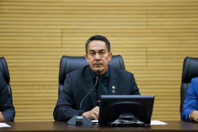 Deputado Eyder Brasil aprova lei que autoriza uso de spray de pimenta para mulheres em Rondônia