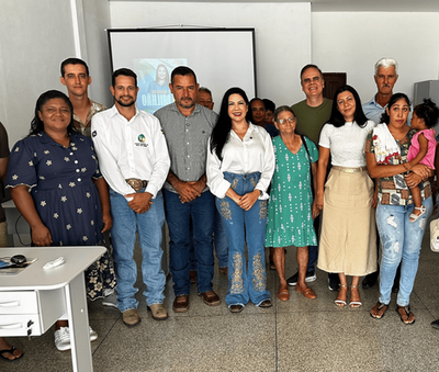 Cristiane Lopes entrega Sala de Cursos de Capacitação em Vale do Anari