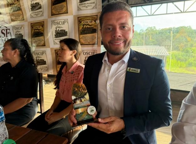 Asfemm empossa nova diretoria e homenageia defensores da ferrovia Madeira-Mamoré