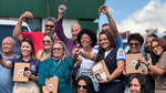 Deputada Silvia Cristina entrega dez vans para Apaes e entidades sociais