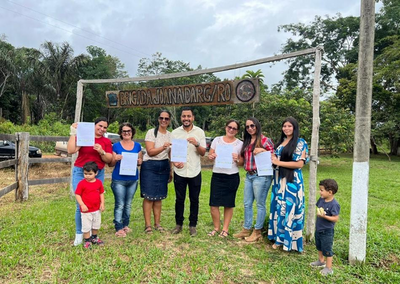 Vereador Dr Gilber realiza visita ao Assentamento Joana D Arc e ouve demandas locais