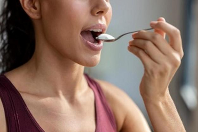 Iogurte grego é o mais recomendado por nutricionista para aumentar proteínas
