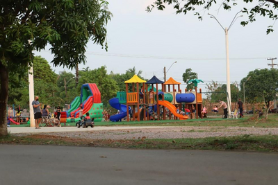 Prefeito de Porto Velho instala dispositivo de segurança em área pública