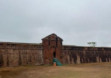 MPF inspeciona estado de conservação do Forte Príncipe da Beira em RO