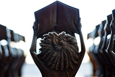 Premiação do MEC reconhece 54 alunos e 116 instituições por excelência educacional