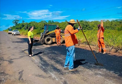 Chupinguaia recebe obras de segurança viária com quebra-molas na RO-391