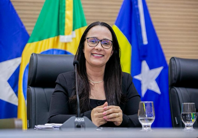 Donadon pede apoio da FAPERO para levar equipe a congresso de ceramica