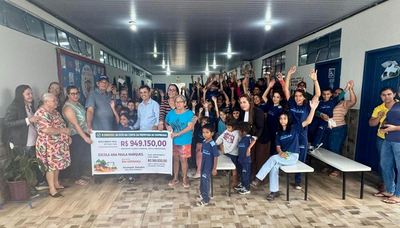 Donadon libera 189830 reais para playground em Chupinguaia