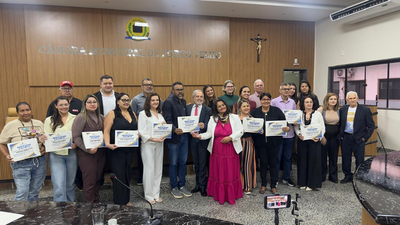 Dr Santana entrega Moção de Aplausos à Enfermagem de Porto Velho