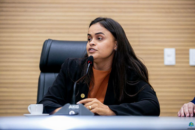 Dra Taíssa Sousa defende saúde descentralizada em Assembleia Legislativa