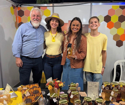 Dra Taíssa Sousa participa da Expoari e dialogue com a população sobre agronegócio