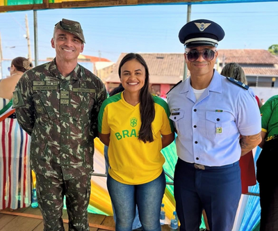 Dra Taíssa Sousa prestigia desfiles cívicos em Guajará-Mirim durante Semana da Pátria