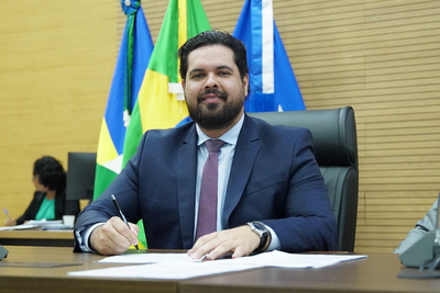 Deputados Jean Oliveira e Alex Redano disputam reeleição em enquete do Rondoniaovivo